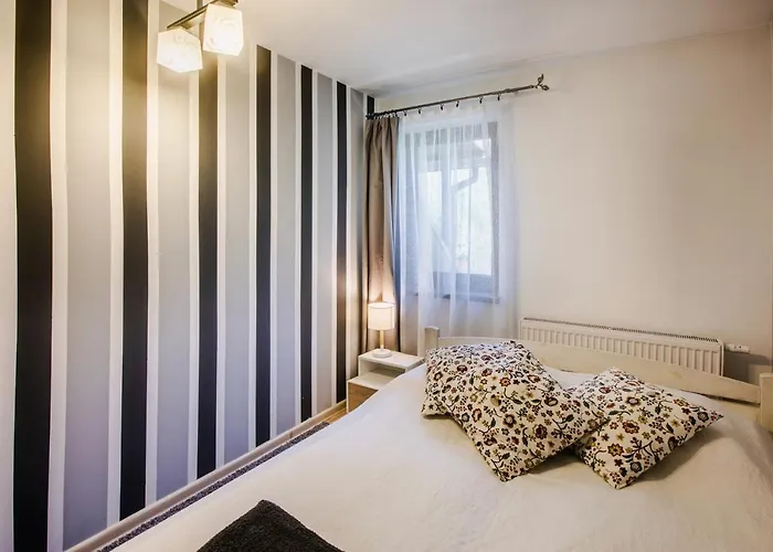 Apartament Dwupiętrowy Grota 2 *