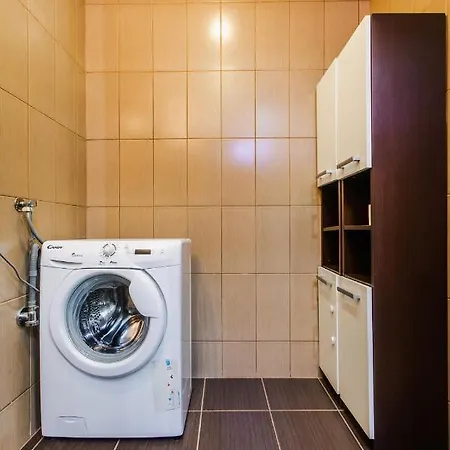 Dwupietrowy Grota 2 *