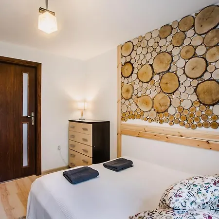 Dwupietrowy Grota 2 *