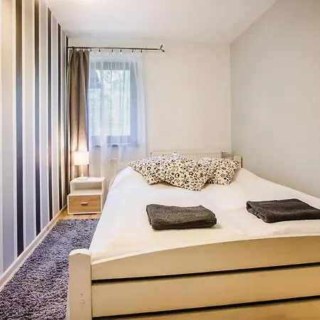 Dwupietrowy Grota 2 *