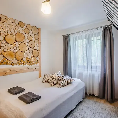 Apartment Dwupietrowy Grota 2 *