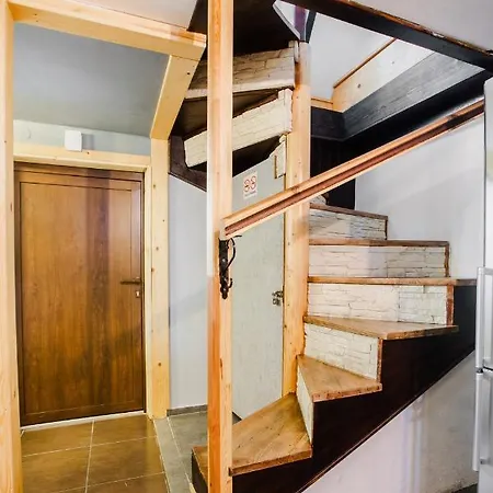 Dwupietrowy Grota 2 *